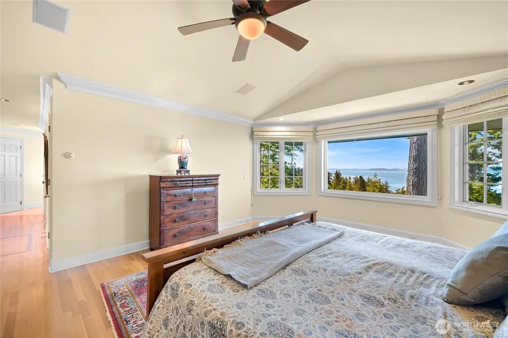 420 S Clarkwood Drive Bellingham WA 98225