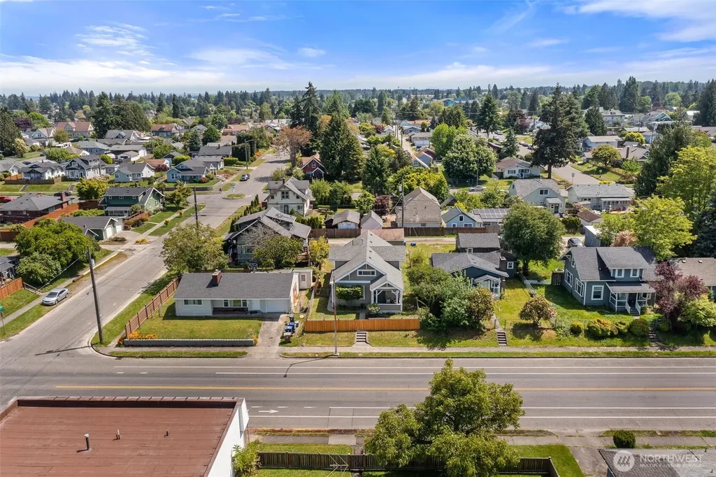 5907 S Yakima Avenue Tacoma WA 98408