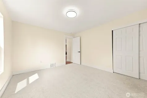 5907 Yakima Avenue Tacoma WA 98408