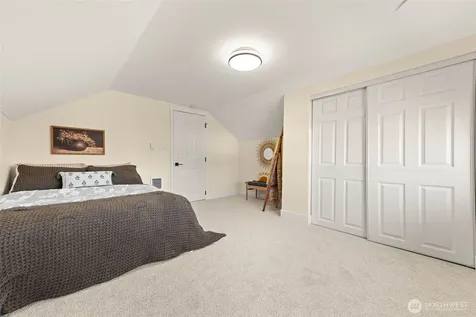 5907 Yakima Avenue Tacoma WA 98408