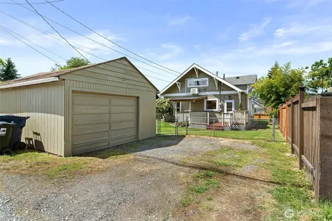 5907 S Yakima Avenue Tacoma WA 98408