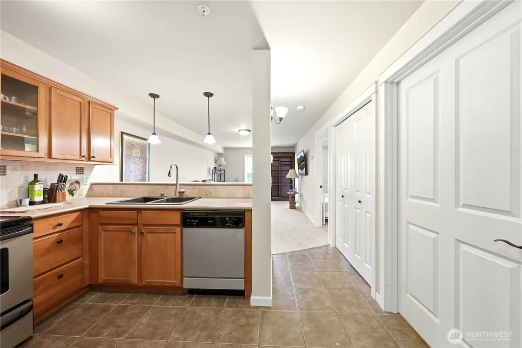 680 32nd Street Bellingham WA 98225