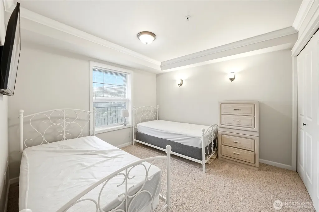 680 32nd Street Bellingham WA 98225