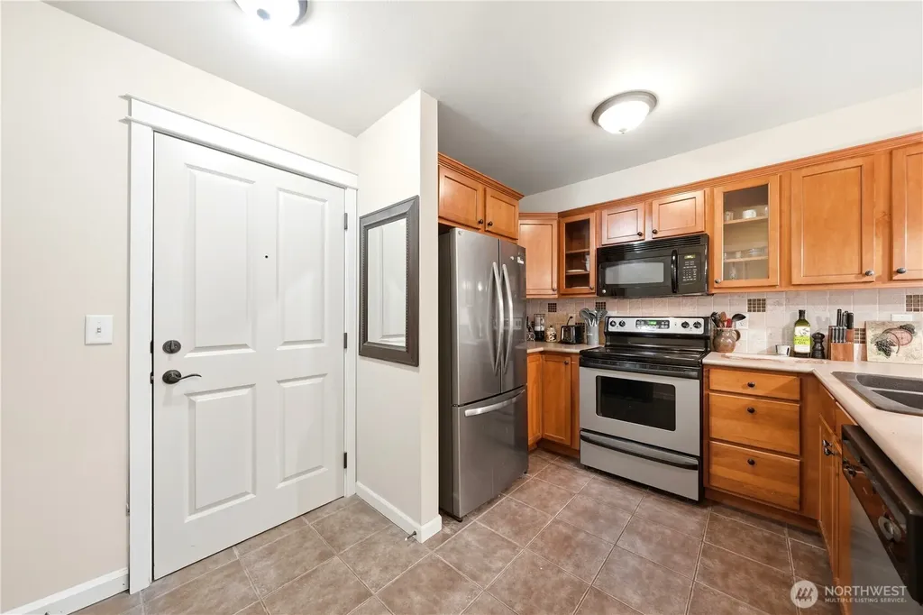 680 32nd Street Bellingham WA 98225