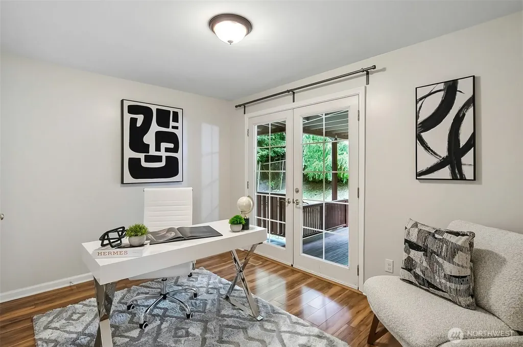 8800 Ravenna Avenue NE Seattle WA 98115