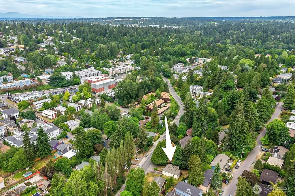 8800 Ravenna Avenue NE Seattle WA 98115