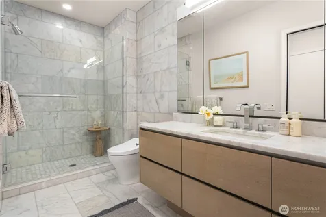 121 Stewart Street Seattle WA 98101