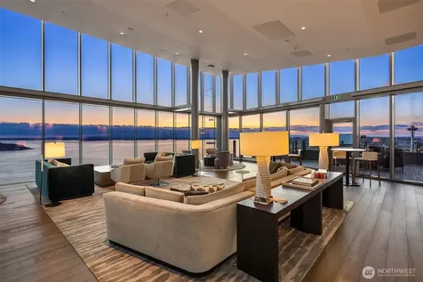 121 Stewart Street Seattle WA 98101