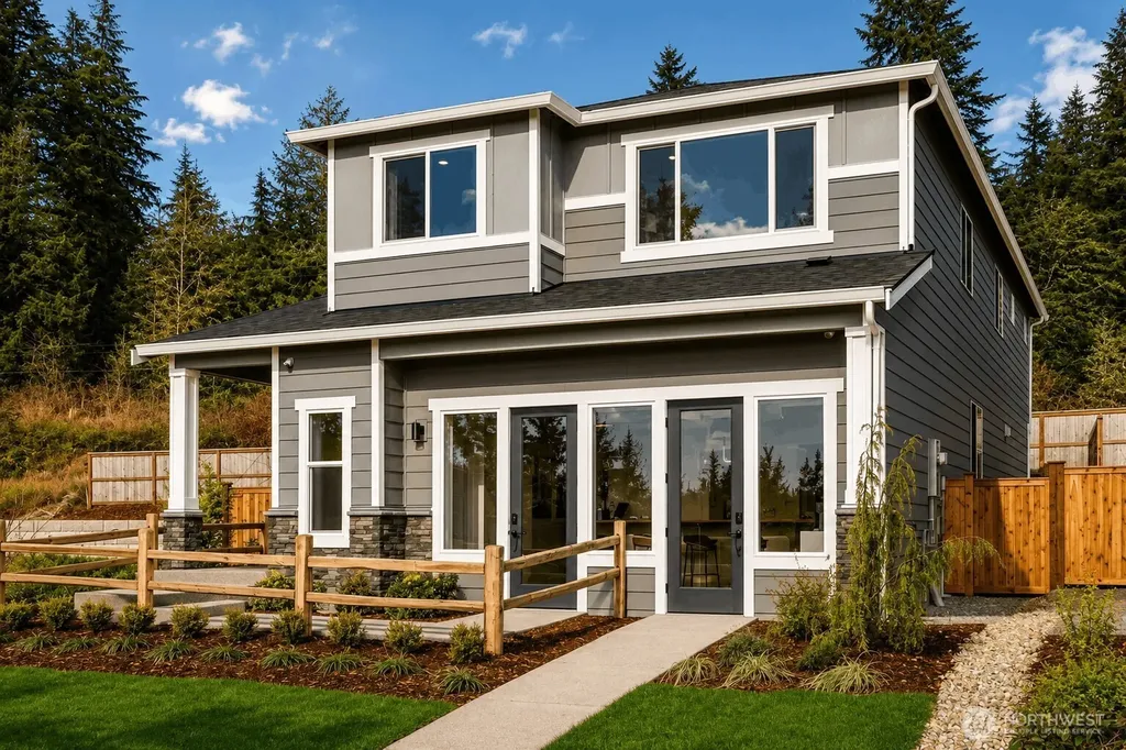 2016 NE Norseman Way Poulsbo WA 98370