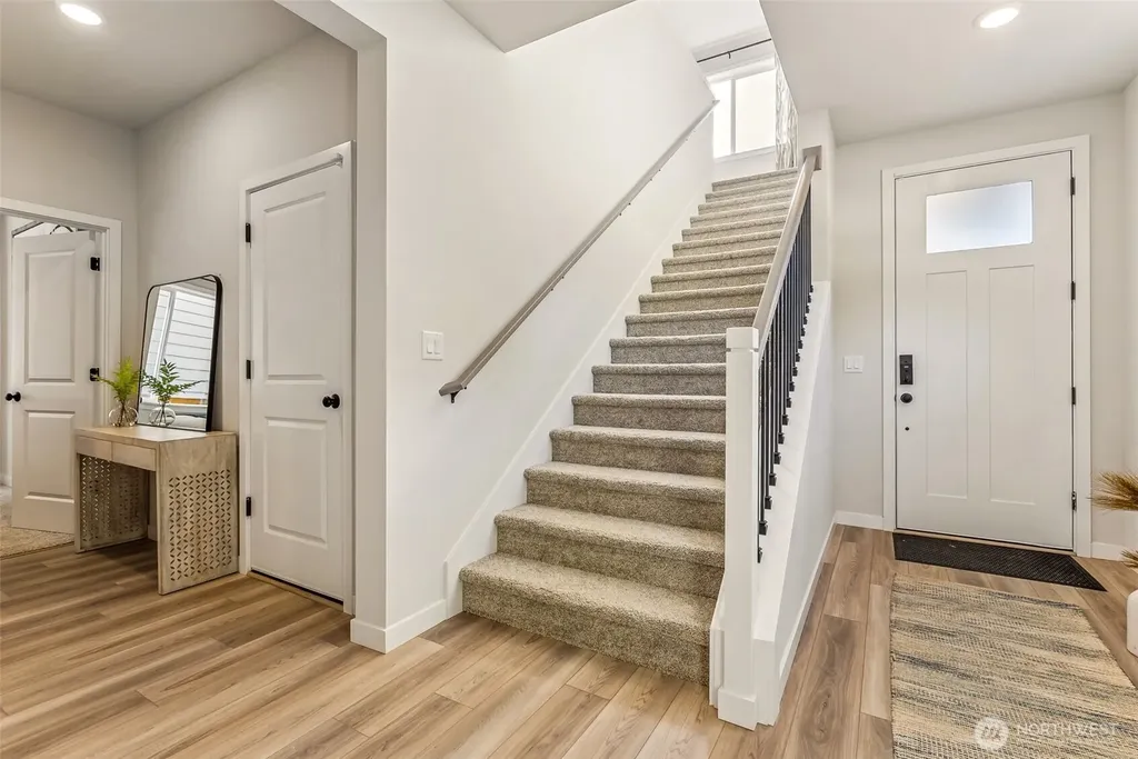 2016 NE Norseman Way Poulsbo WA 98370