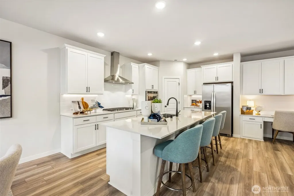 2016 NE Norseman Way Poulsbo WA 98370