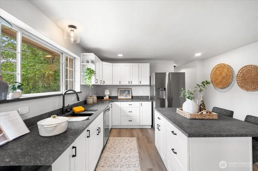 5517 N 47th Street Tacoma WA 98407