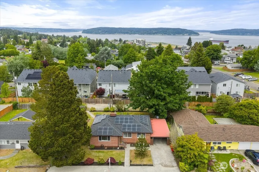 5517 N 47th Street Tacoma WA 98407