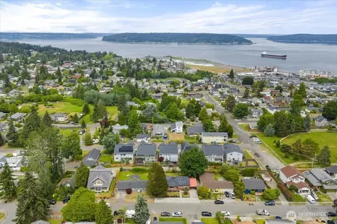 5517 N 47th Street Tacoma WA 98407
