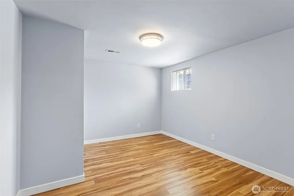 1210 S Lucile Street Seattle WA 98108