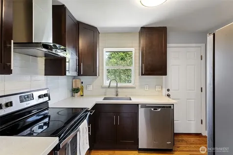 1210 S Lucile Street Seattle WA 98108