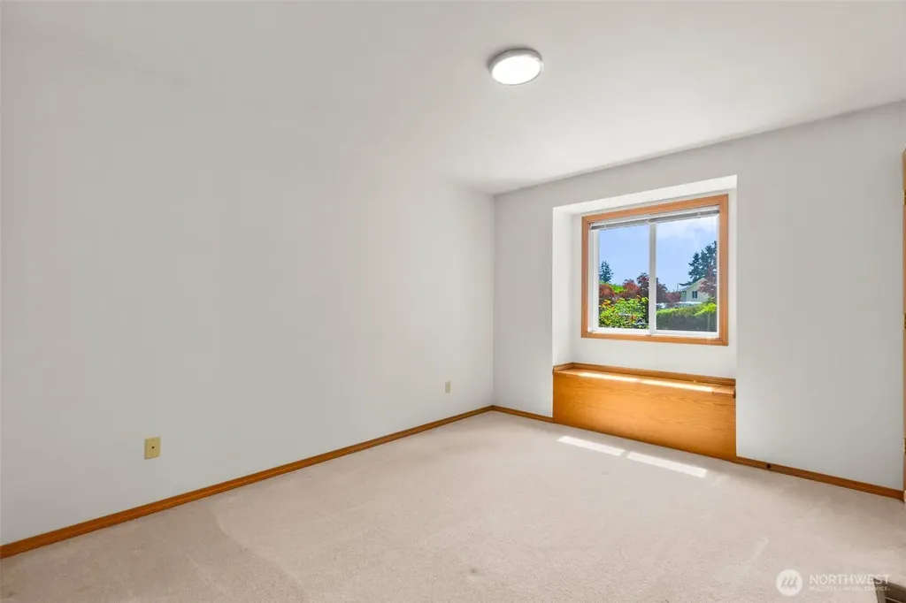 3914 14th Court NE Olympia WA 98506