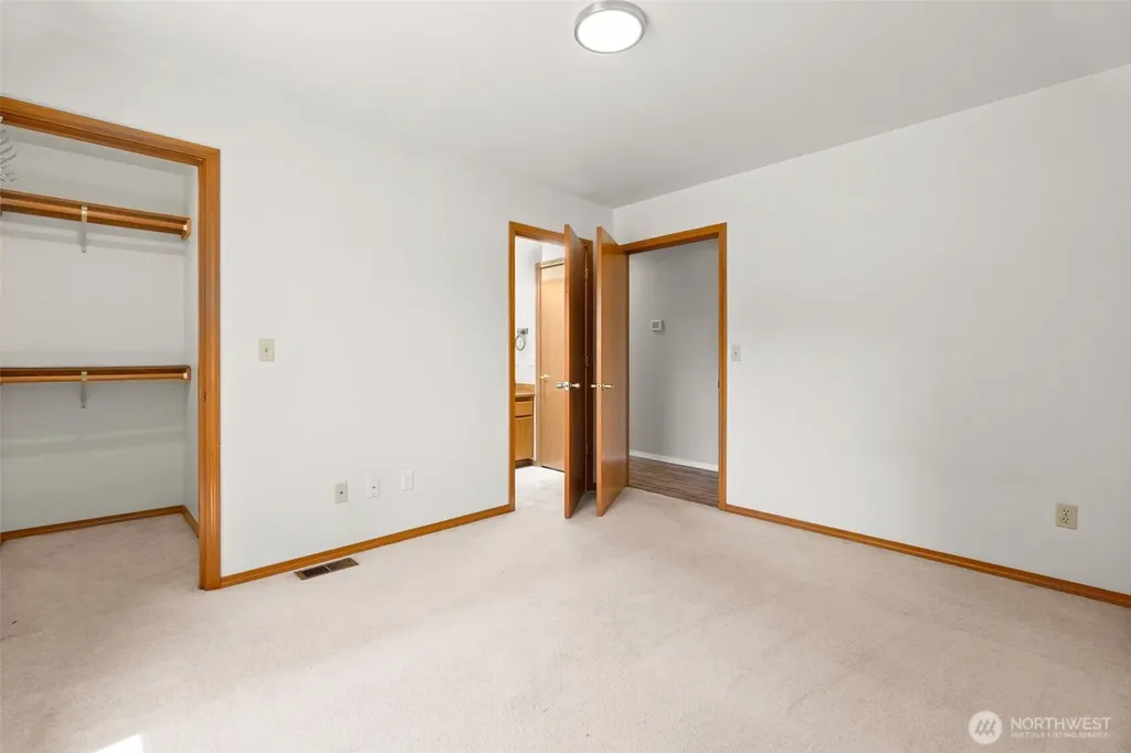 3914 14th Court NE Olympia WA 98506