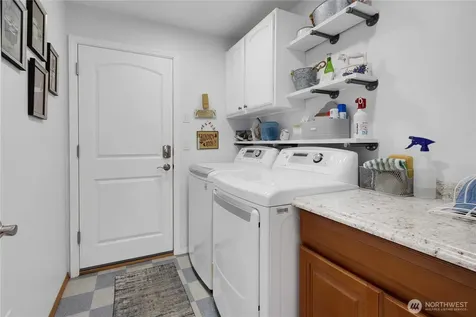10909 Vickery Avenue E Tacoma WA 98446