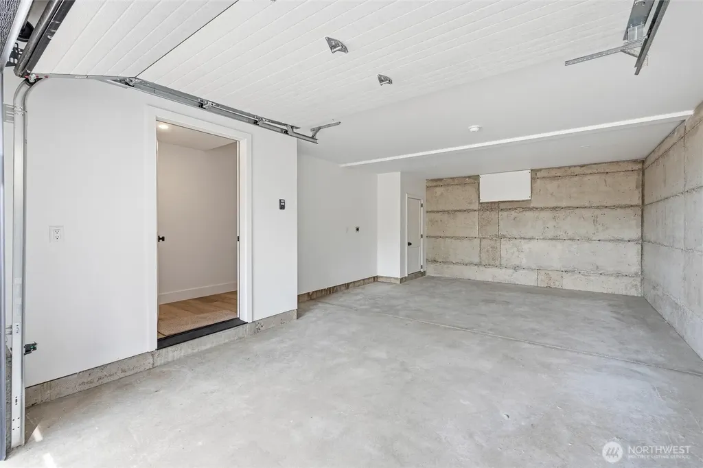 1109 Divine Lane Bellingham WA 98229
