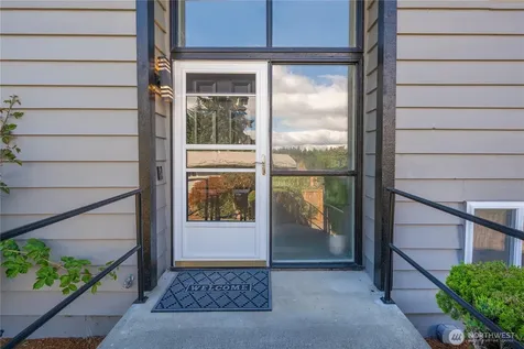 5227 56th Avenue S Seattle WA 98118