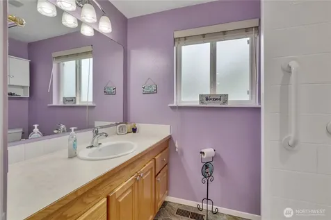 2727 108th Avenue E Edgewood WA 98372