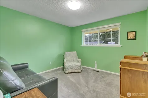 2727 108th Avenue E Edgewood WA 98372