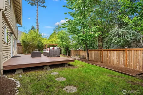 24544 SE 43rd Place Sammamish WA 98029