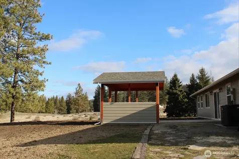 2 Oakes Drive Tonasket WA 98855