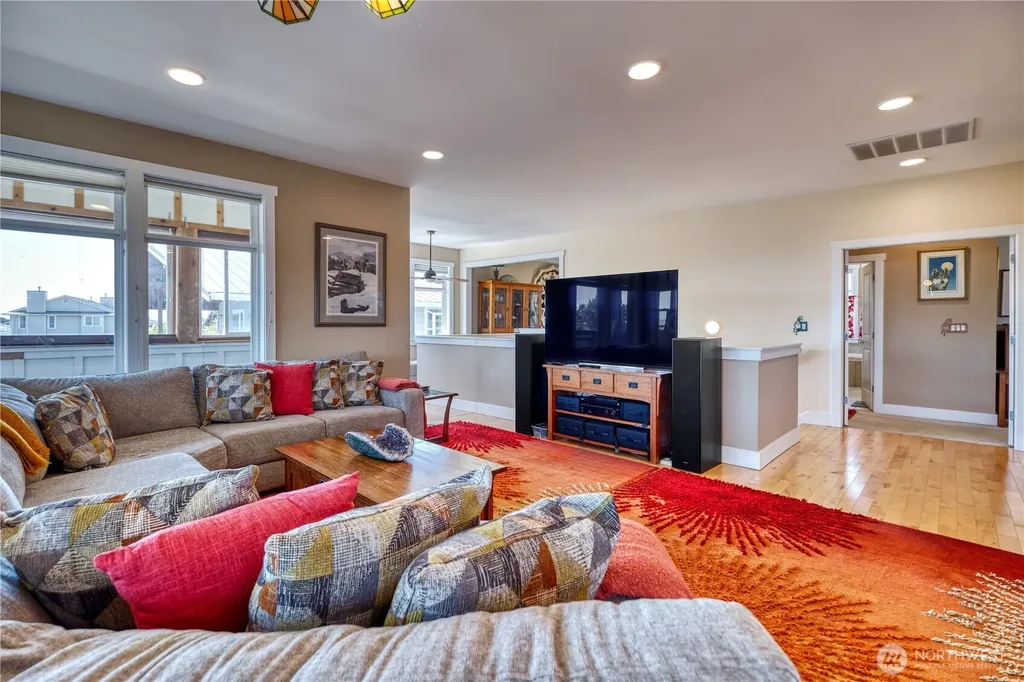 1588 Edwards Drive Point Roberts WA 98281