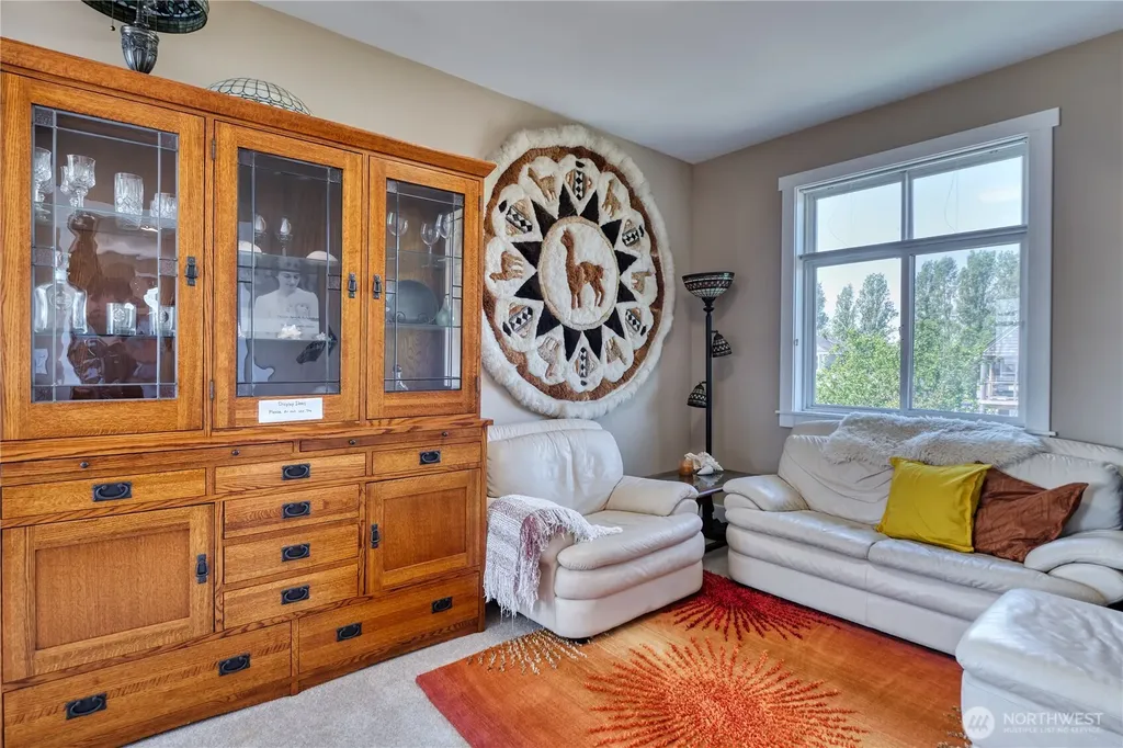 1588 Edwards Drive Point Roberts WA 98281