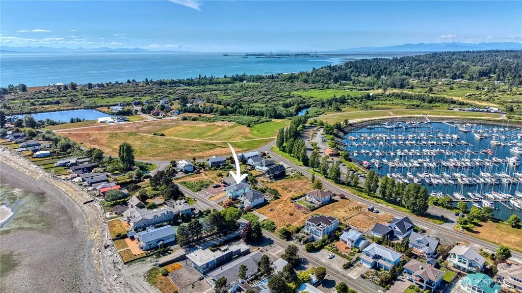 1588 Edwards Drive Point Roberts WA 98281