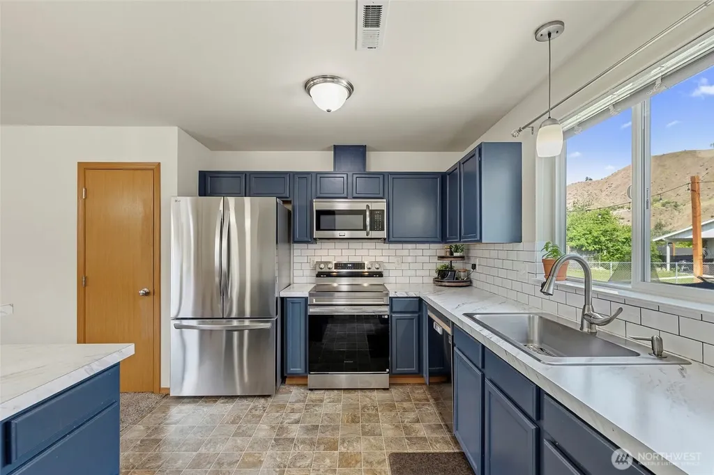 200 W Pleasant Avenue Cashmere WA 98815