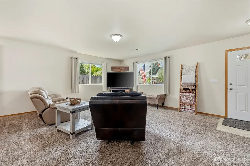200 W Pleasant Avenue Cashmere WA 98815