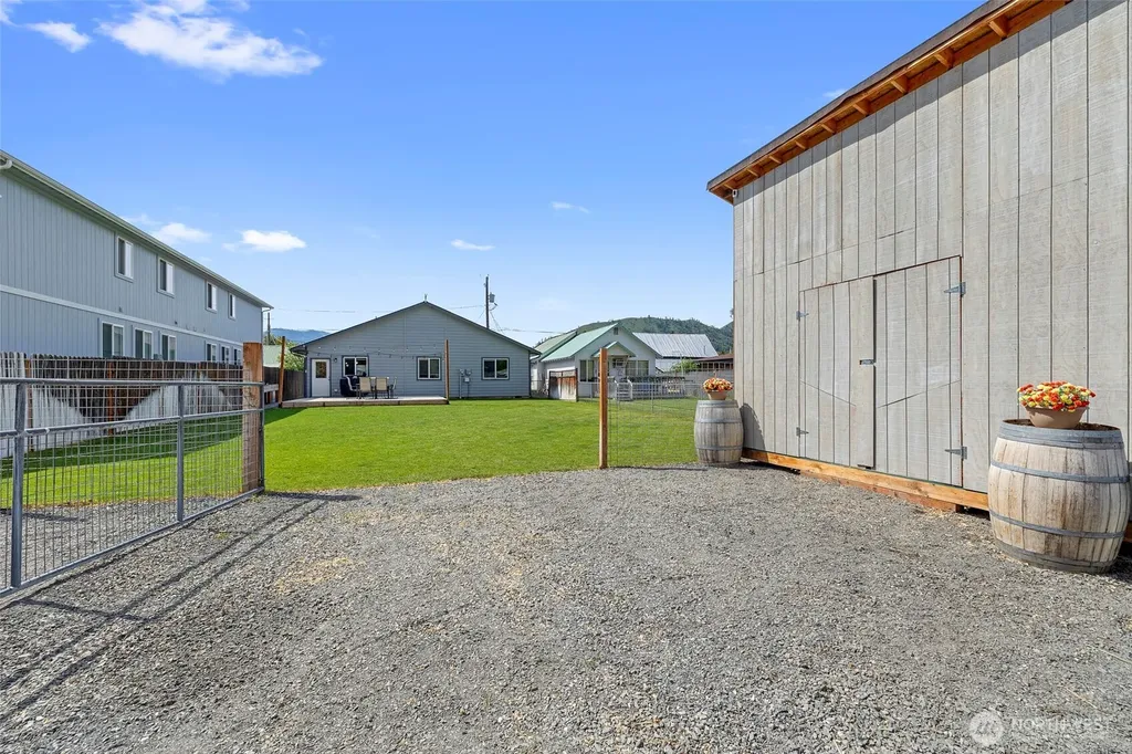 200 W Pleasant Avenue Cashmere WA 98815
