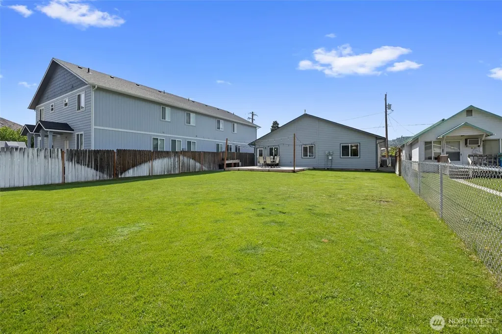 200 W Pleasant Avenue Cashmere WA 98815