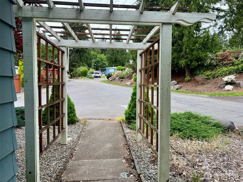 16300 NE State Highway 305 Poulsbo WA 98370