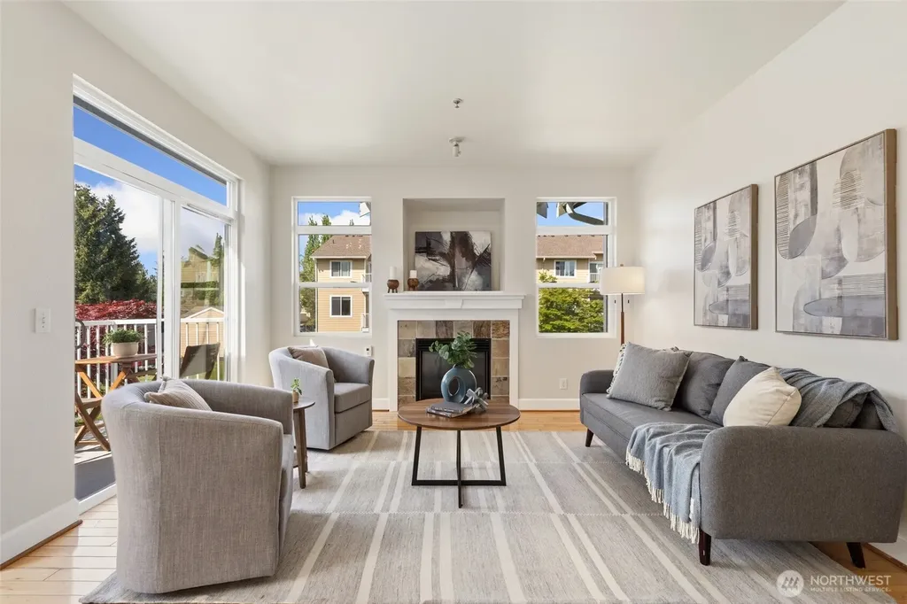 551 241st Lane SE Sammamish WA 98074