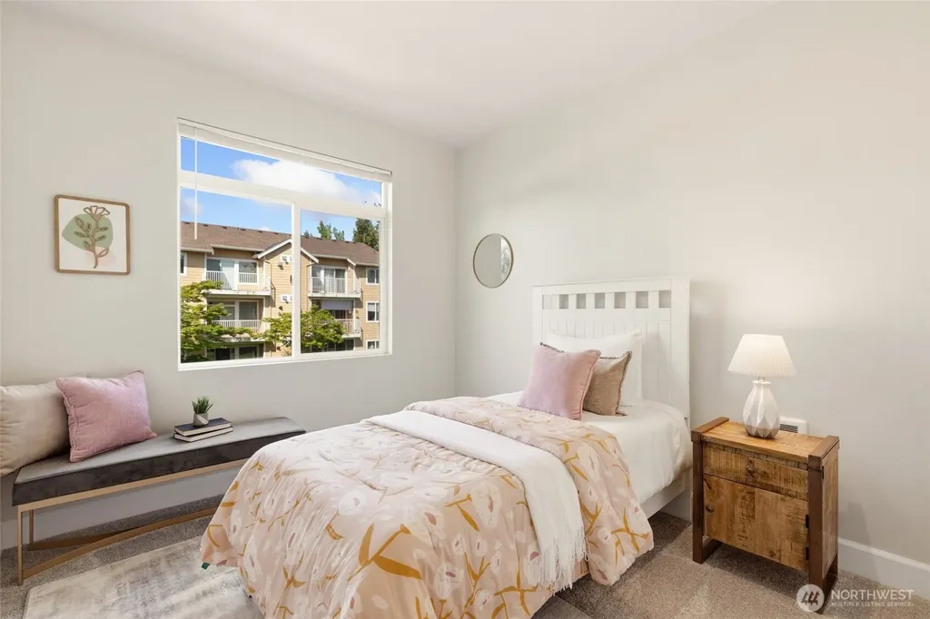 551 241st Lane SE Sammamish WA 98074