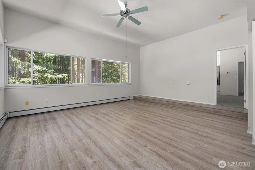 3776 SE Easy Street Lane Port Orchard WA 98367