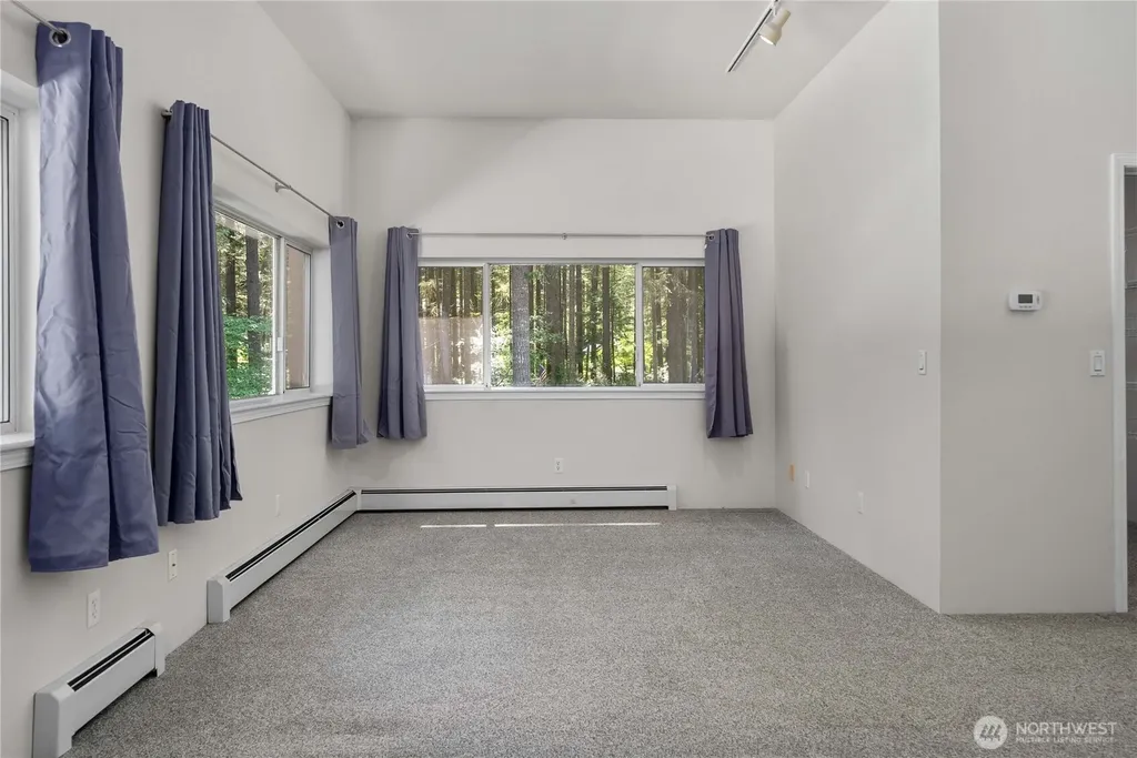 3776 SE Easy Street Lane Port Orchard WA 98367