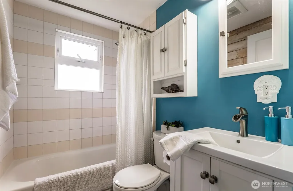 1330 S Ferdinand Street Seattle WA 98108