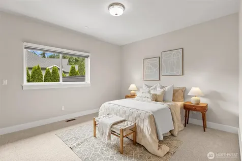 16323 NE 44th Court Redmond WA 98052