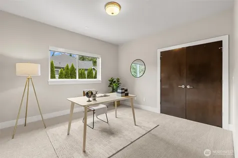 16323 NE 44th Court Redmond WA 98052