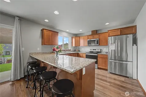 116 George Loop Rock Island WA 98850