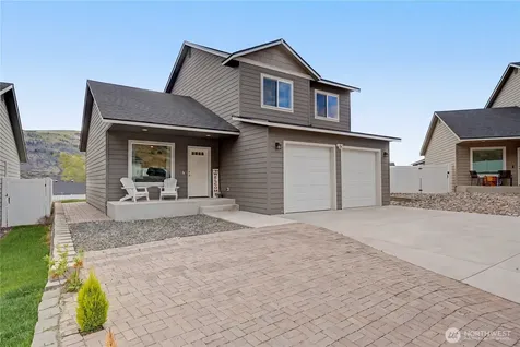 116 George Loop Rock Island WA 98850