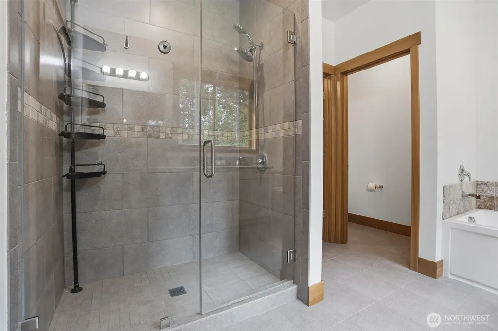 8283 NE 360th Street Kingston WA 98346