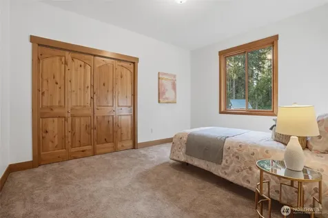 8283 NE 360th Street Kingston WA 98346