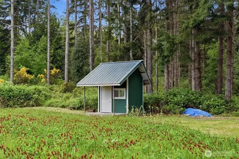 8283 NE 360th Street Kingston WA 98346