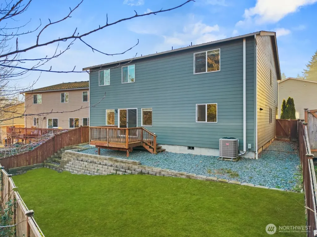 25912 35th Place S Kent WA 98032